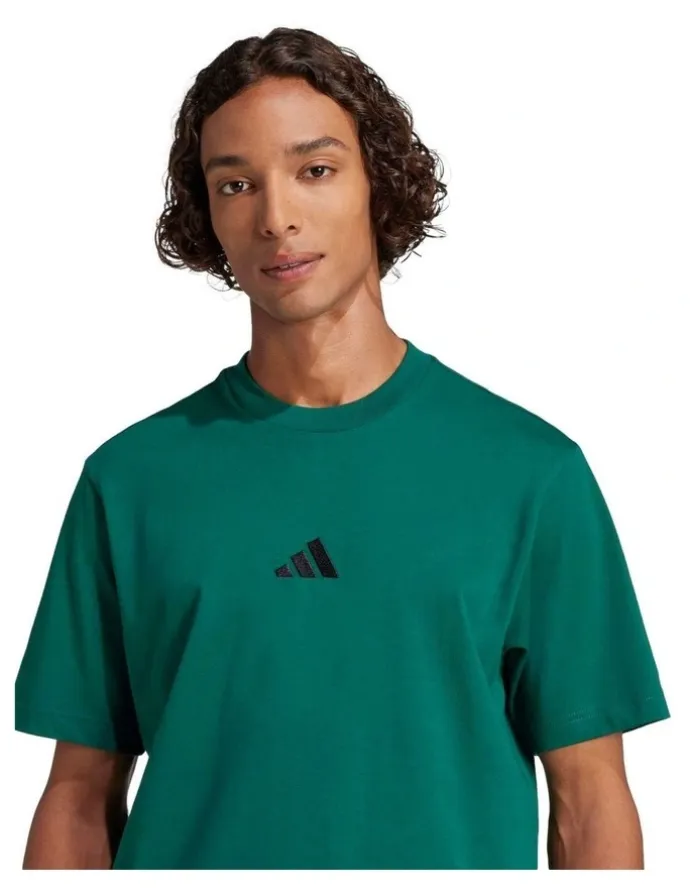 adidas Essentials Small Logo Single Jersey Tee in Green