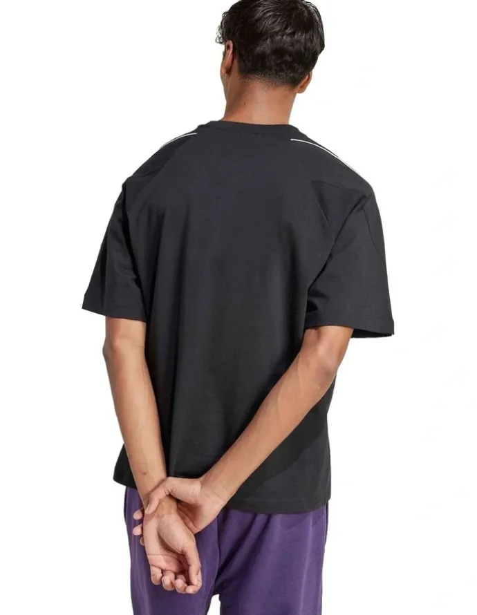 adidas Stadium T-shirt in Black/Off White