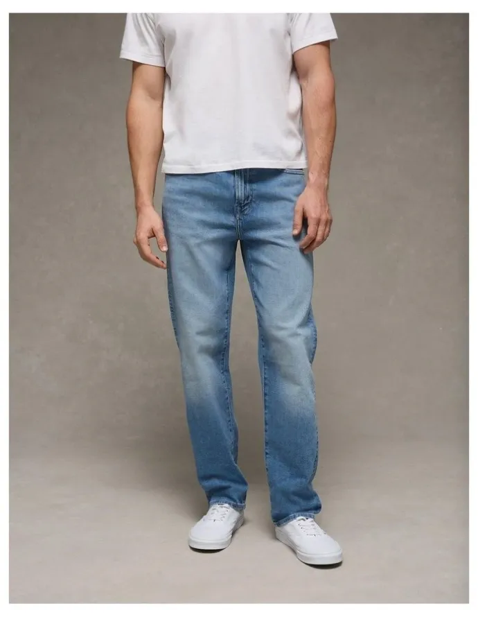 American Eagle AirFlex Original Straight Jean in Always Vintage