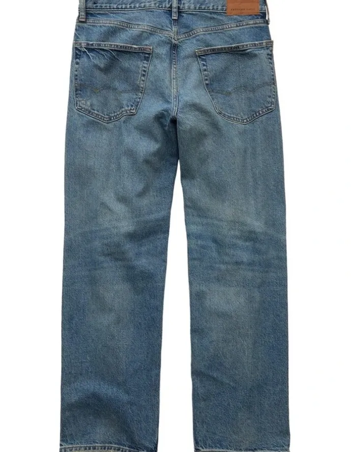 American Eagle EasyFlex Loose Jean in Always Vintage