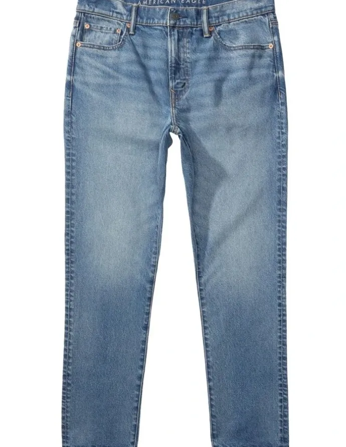 American Eagle EasyFlex Tencel Fibers Original Straight Jean in Always Vintage