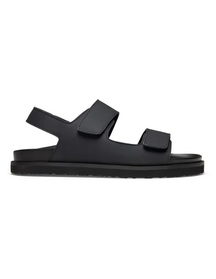 Aquila Bodie Sandals in Black
