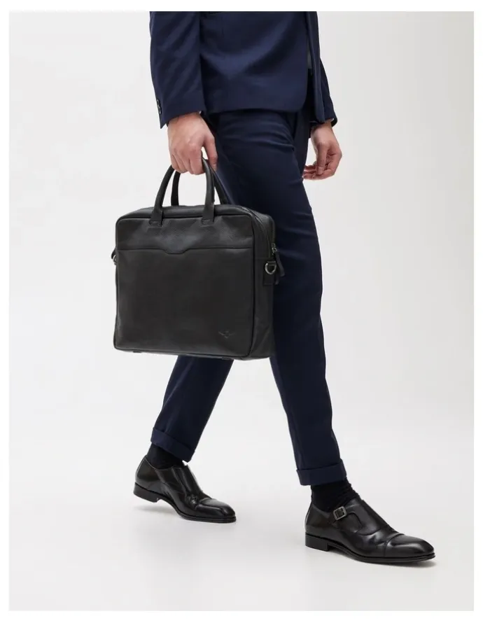 Aquila Montoro Leather Briefcase in Black