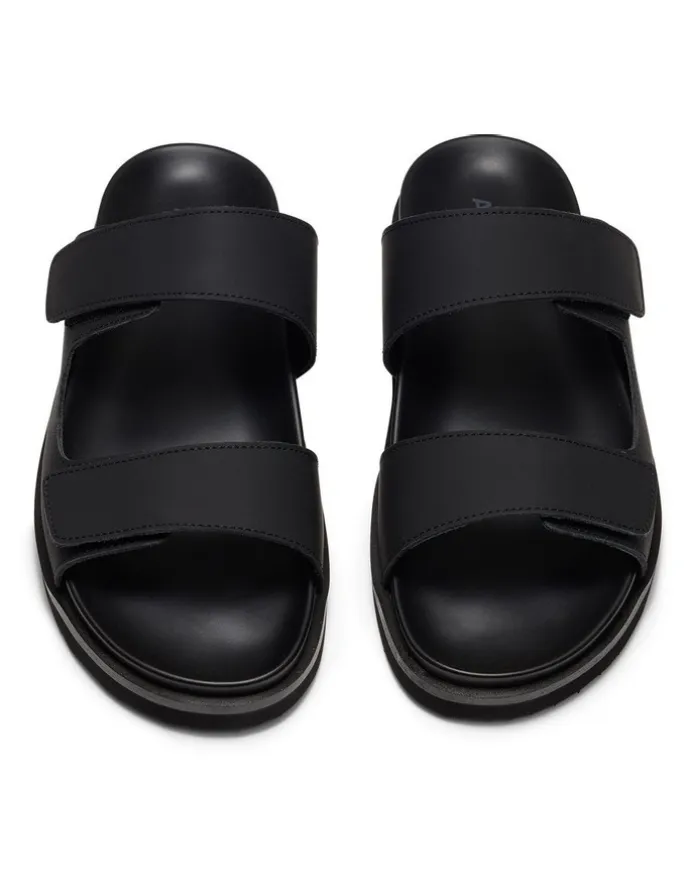 Aquila Ruben Sandals in Black