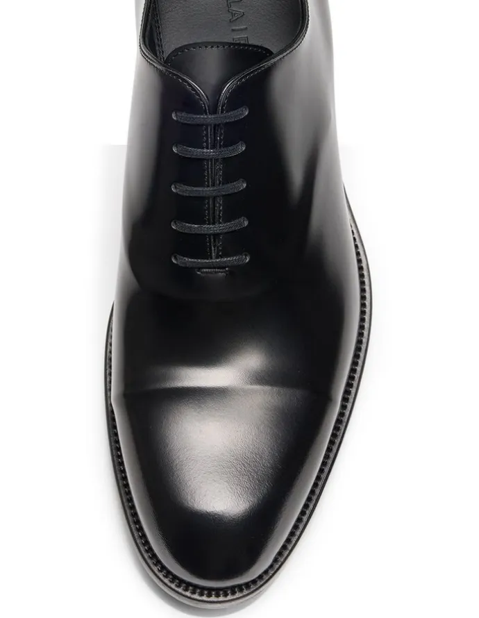 Aquila Stark Dress Shoes in Patent Black