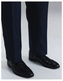 Aquila Stark Dress Shoes in Patent Black