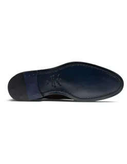 Aquila Stark Dress Shoes in Brown