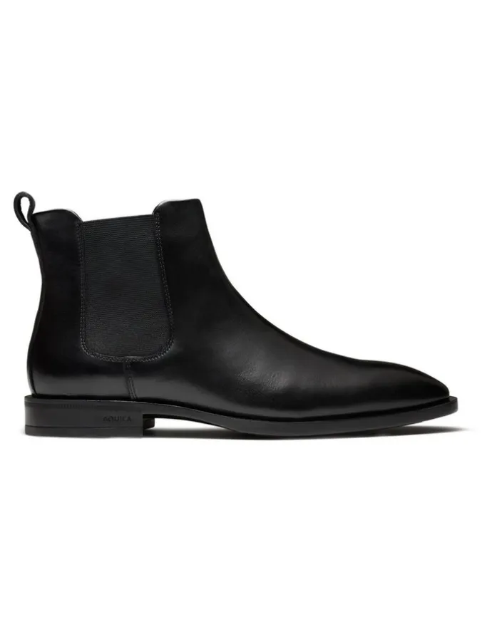 Aquila Callaway Chelsea Boots in Black