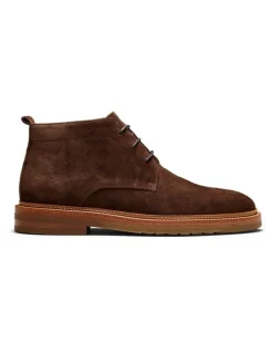 Aquila Dakar Suede Chukka Boots in Brown