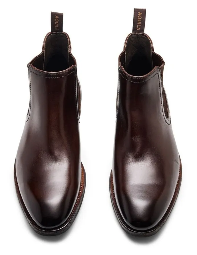 Aquila Fogerty Chelsea Boots in Brown