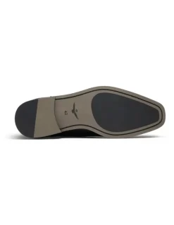 Aquila Lawrence Leather Chelsea Boots in Black