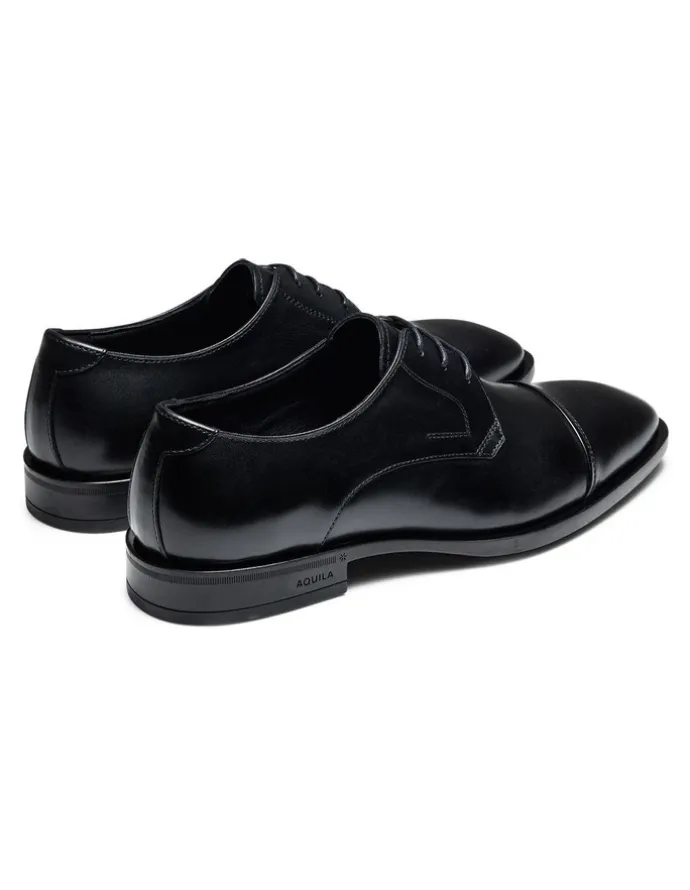 Aquila Stuart Derby Shoes in Black