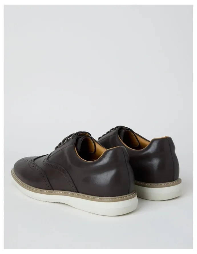 Basque Beau Casual Brogue Lace Up in Brown