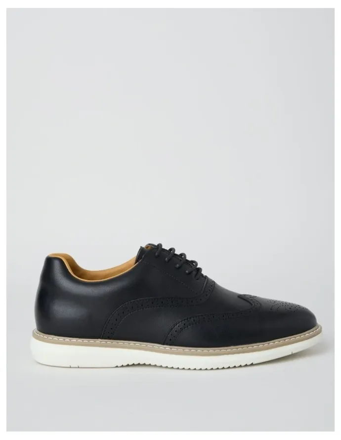 Basque Beau Casual Brogue Lace Up in Black