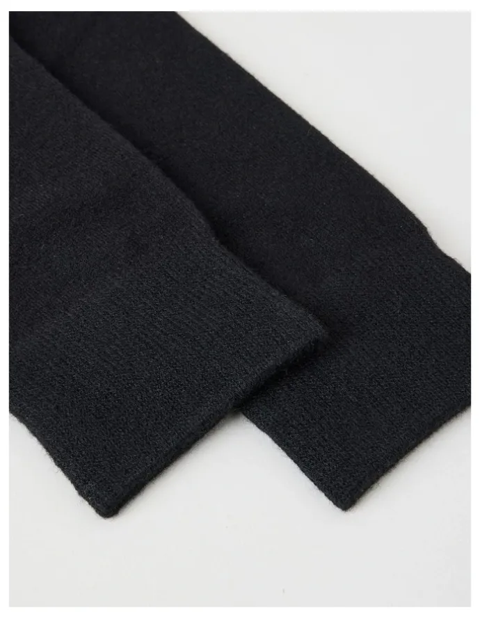 Basque Merino Wool Blend Socks in Black