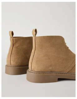 Basque Atlas Suede Chukka Boot in Sand