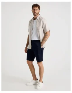 Basque Chino Shorts in Navy