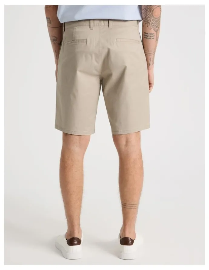 Basque Chino Shorts in Sand