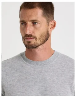 Basque Crew Neck Merino Knitwear Sweater in Grey Marle