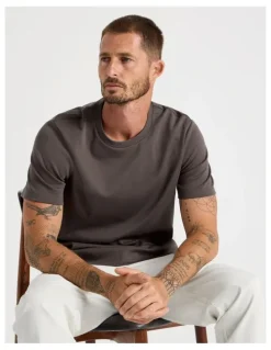 Basque Crew Neck T-Shirt in Brown