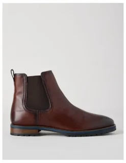 Basque Harvey Leather Chelsea Boot in Cognac