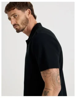 Basque Jersey Short Sleeve Polo in Jet Black