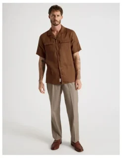 Basque Linen Safari Shirt in Brown