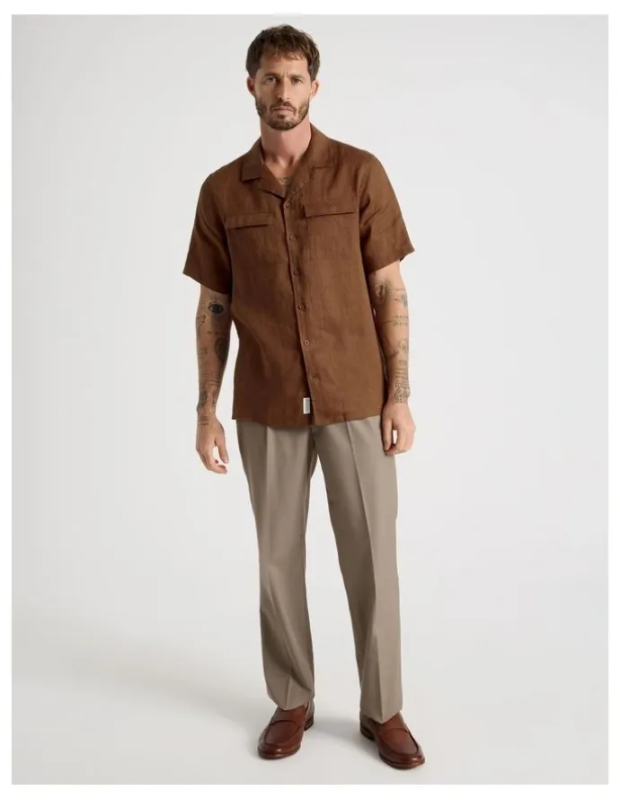 Basque Linen Safari Shirt in Brown