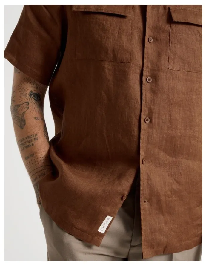 Basque Linen Safari Shirt in Brown