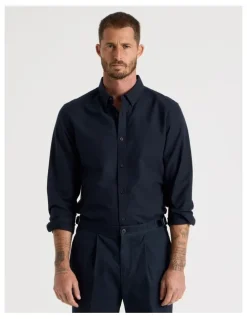 Basque Long Sleeve Oxford Shirt in Navy