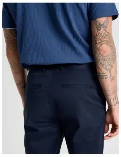 Basque Straight Leg Chino Pant in Navy