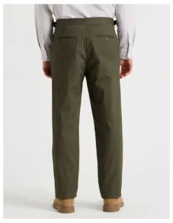 Basque Tailored Textured Trousers in Olive