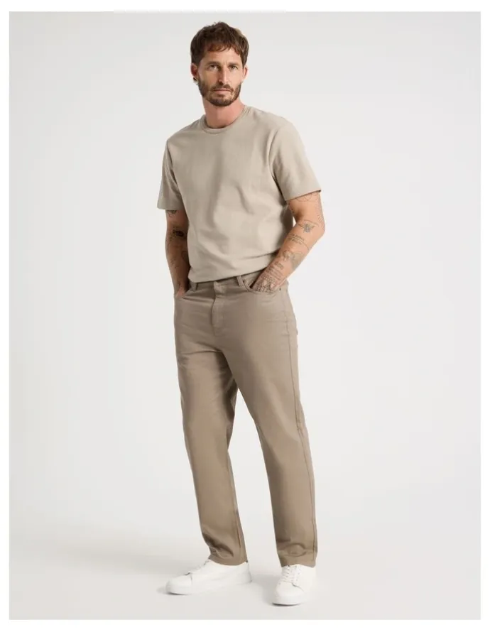 Basque Textured Pique T-Shirt in Sand