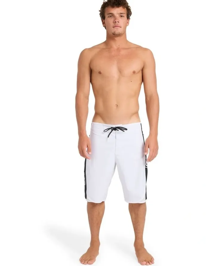 BILLABONG Dbah Bio Wave Pro Performance Boardshorts 21 in White Vintage