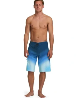 Billabong Fluid Pro 21 Boardshorts in Blue