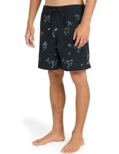 BILLABONG Good Times Layback Boardshorts 16 in Black