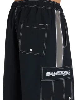 Billabong Throw On 3.0 Boardshorts in Black