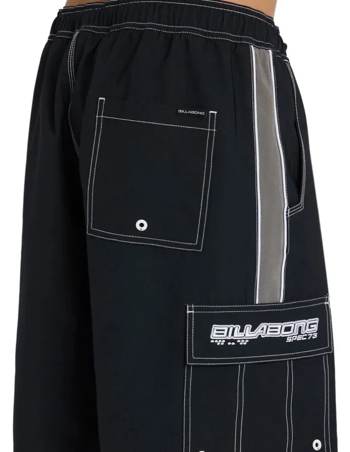 Billabong Throw On 3.0 Boardshorts in Black