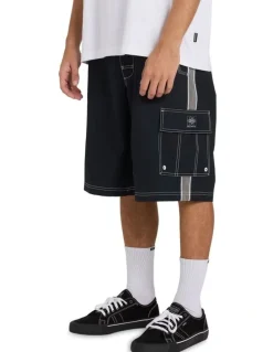 Billabong Throw On 3.0 Boardshorts in Black