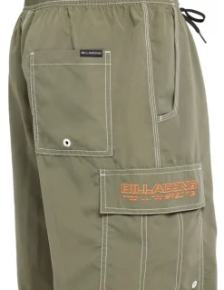 BILLABONG Throw On Boardshorts 21 in Cypress Green