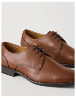 Blaq Lucian Dress Lace Up Shoe in Tan