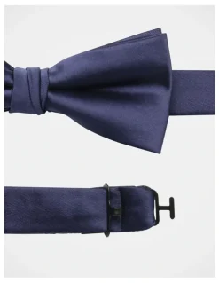 Blaq Solid Bow Tie in Navy