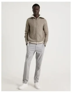 Blaq Contrast Collar Zip Through Bomber Knit in Beige