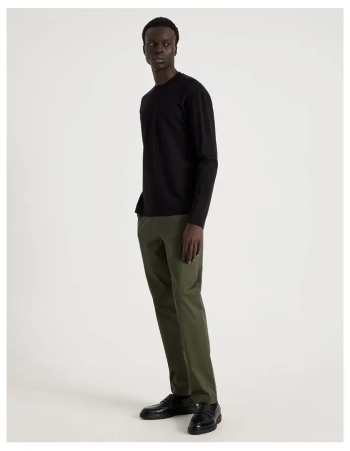 Blaq Detailed Collar Jersey Long Sleeve T/Shirt in Black