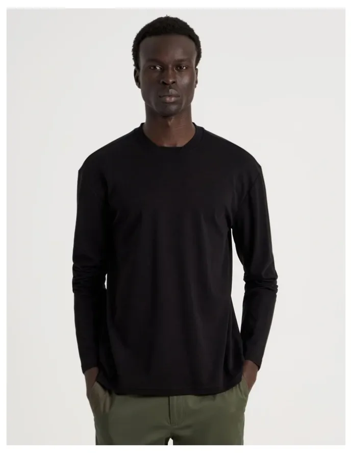 Blaq Detailed Collar Jersey Long Sleeve T/Shirt in Black
