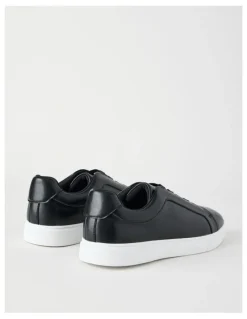 Blaq Knox Elastic Sneaker in Black