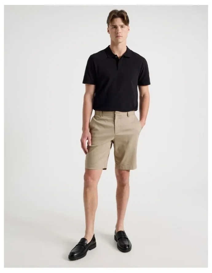 Blaq Rib Knit Collar Short Sleeve Polo in Black