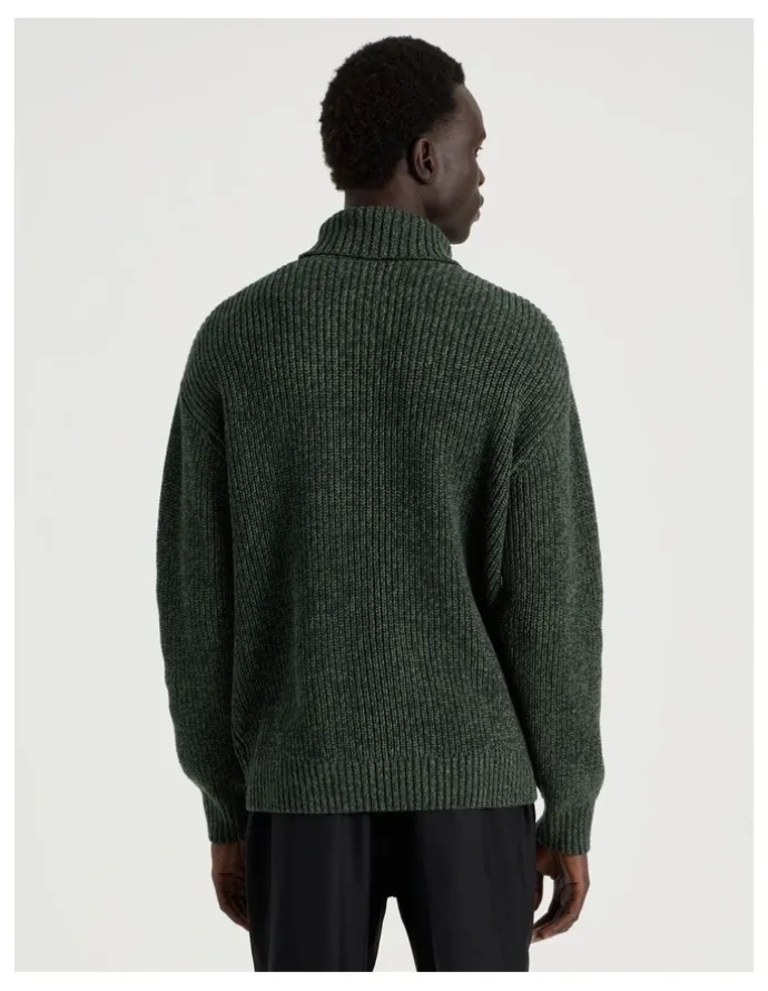 Blaq Roll Neck Knit in Green
