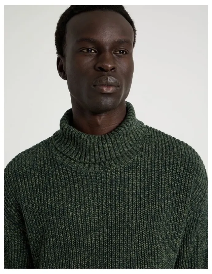 Blaq Roll Neck Knit in Green