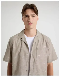 Blaq Short Sleeve Shirt in Taupe